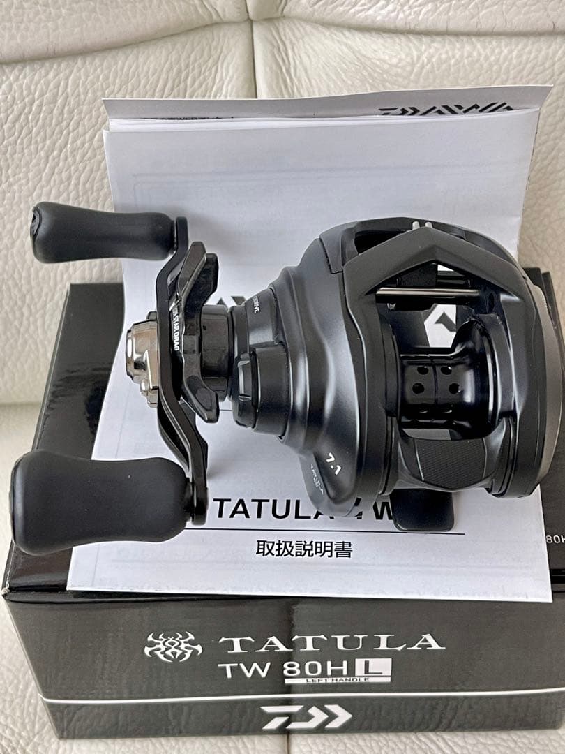 【廃盤品新品】ダイワ 22タトゥーラTW80HL 漆黒180g軽量 ザイオン②