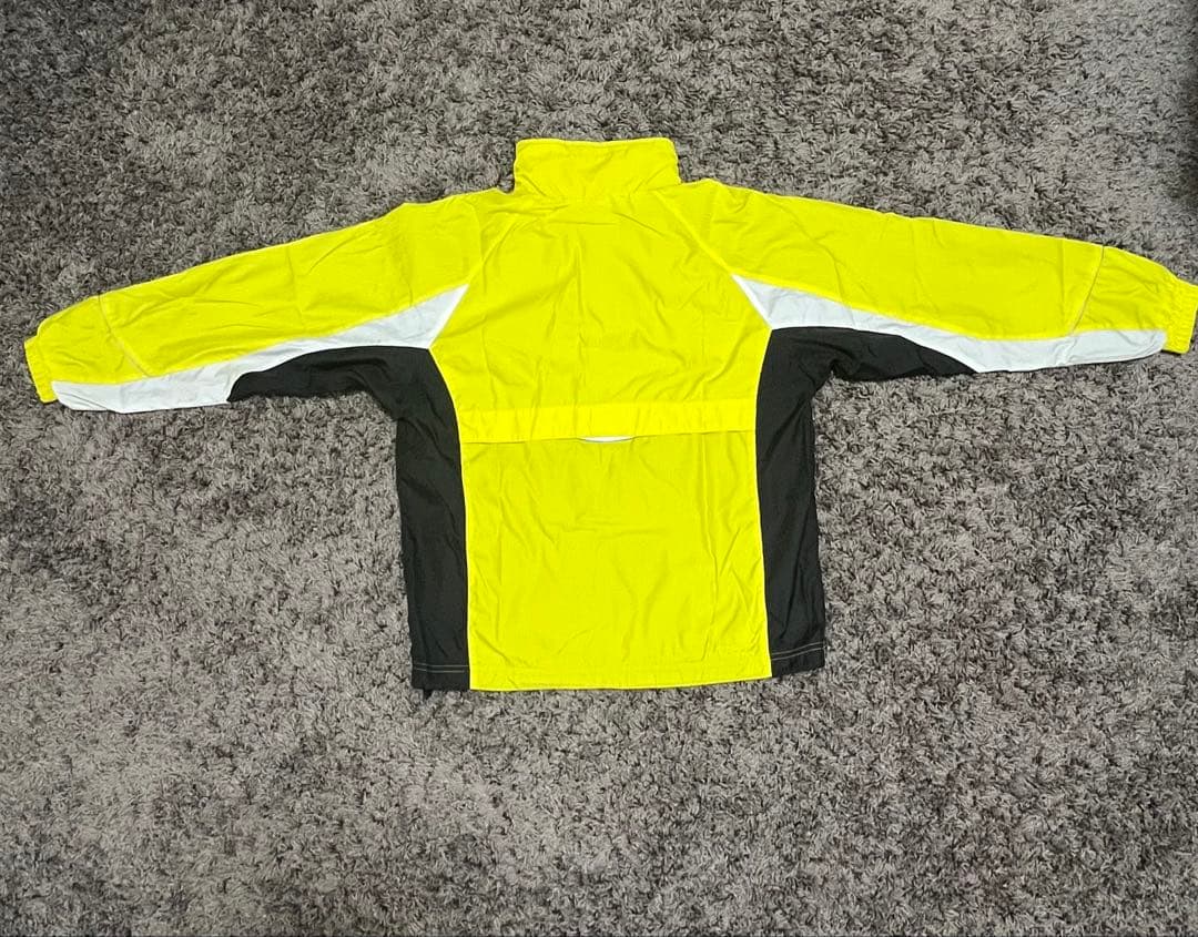 ヨネックス ウィンドブレーカー裏地付き、ピステV裏メッシュ×2枚のセット売り