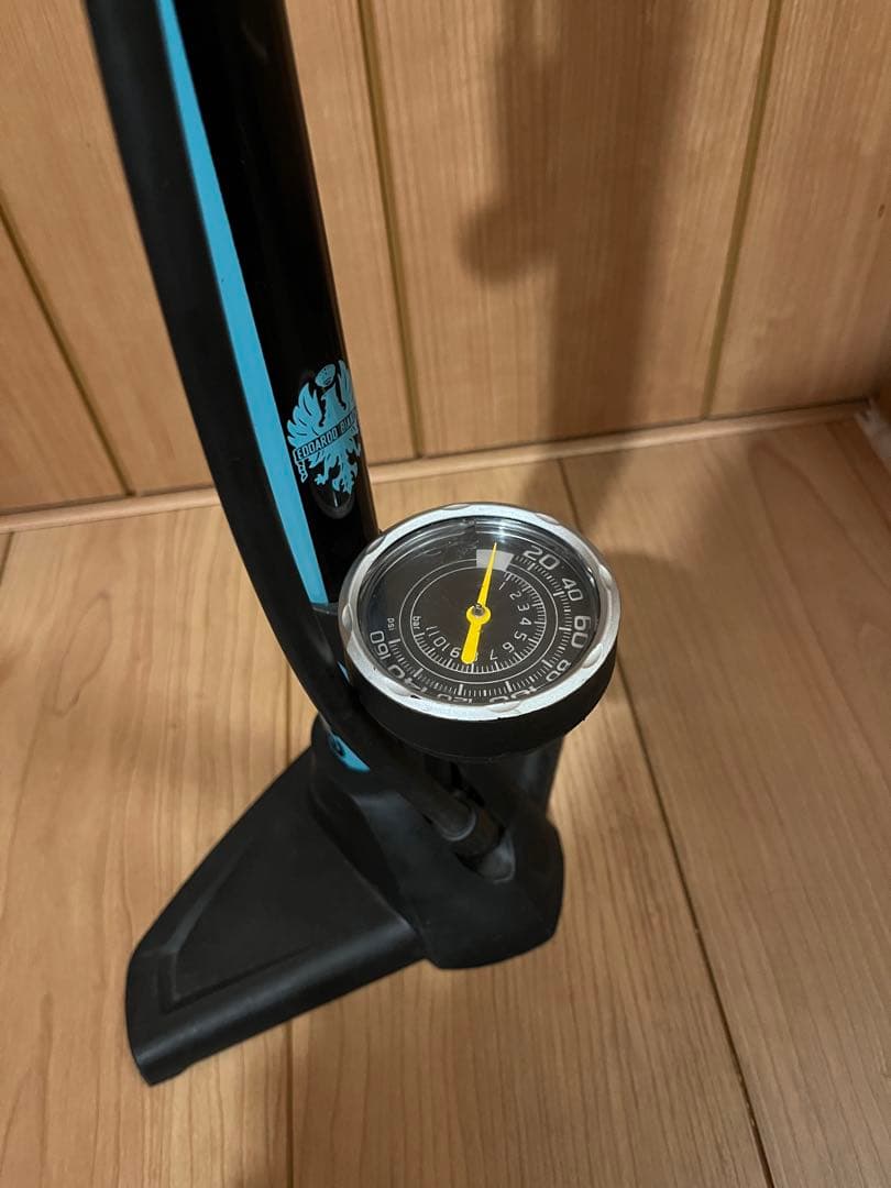 ビアンキ　Bianchi 空気入れ　フロアポンプ　チェレステ　ロードバイク