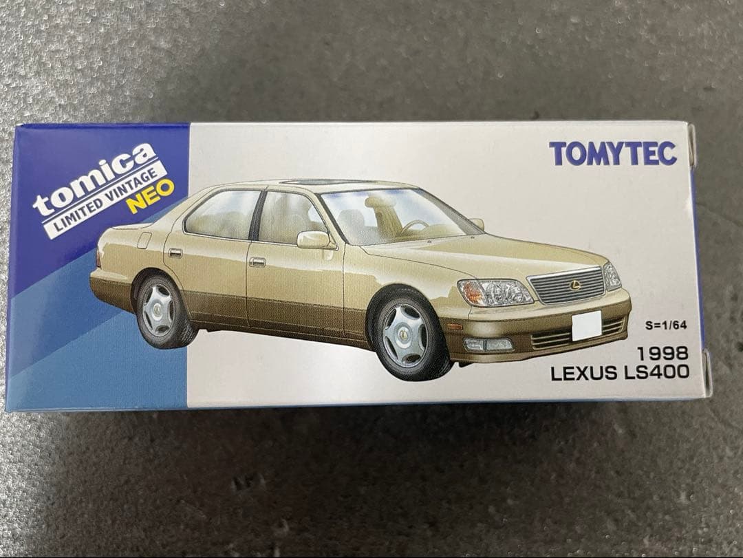 トミカリミテッドヴィンテージネオ LEXUS LS400 1998 ゴールド