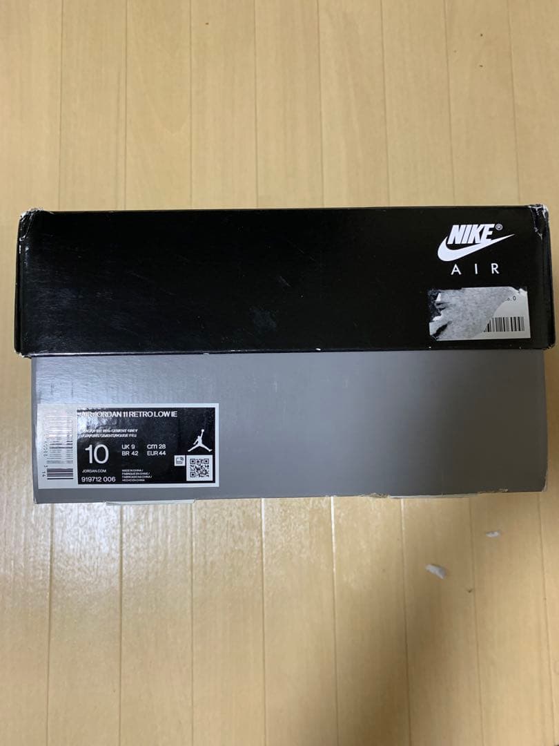 AIR Jordan 11 low セメント　3バージョン