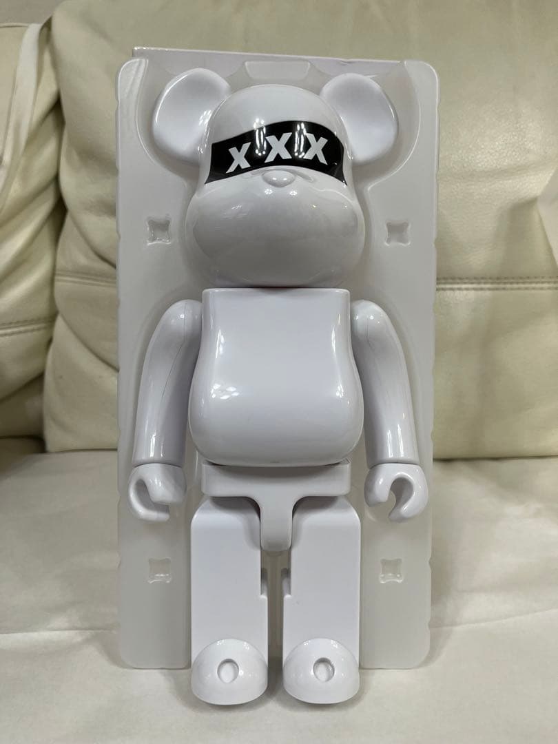 BE@RBRICK GOD SELECTION XXX 400％ 100%