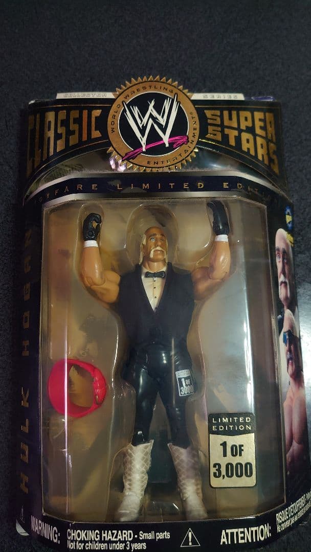 WWE『WWF』HOGANフィギュア(限定)1OF3000
