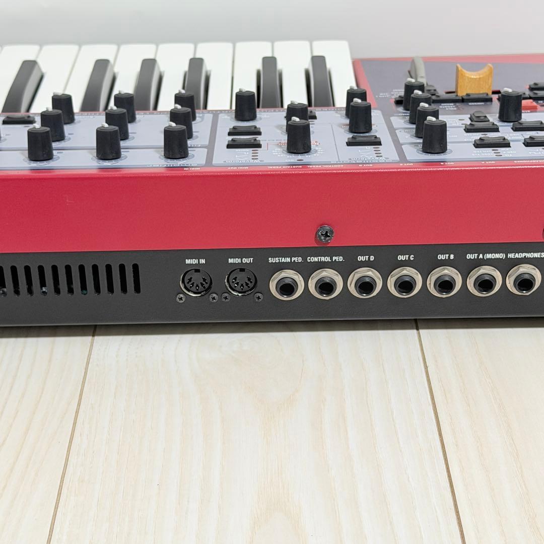 【ケース付】Nord Lead 2x アナログシンセサイザー 49鍵