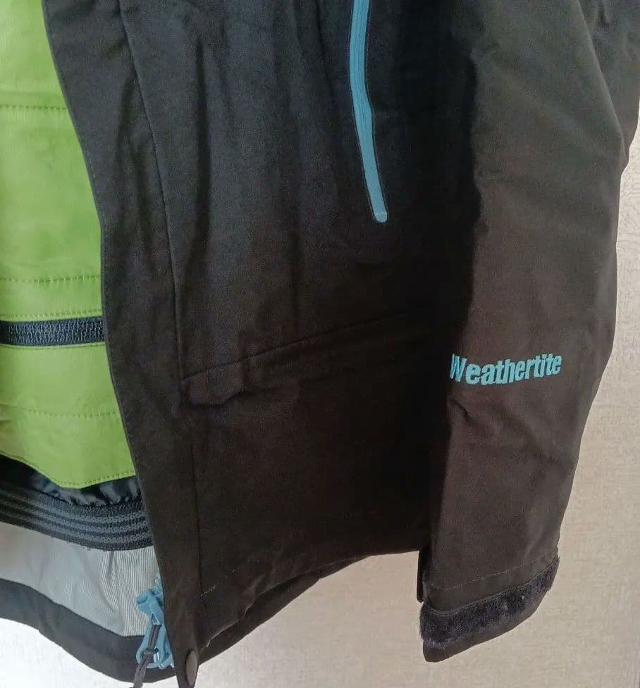 Karrimor　Powder　insulation Woman`s jkt