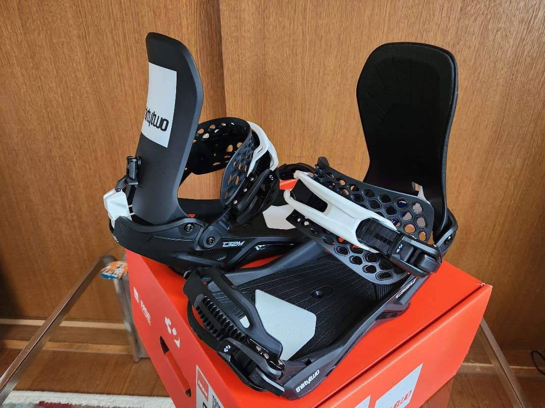 thirtytwo T32M FASE ブラック Mサイズ 美品