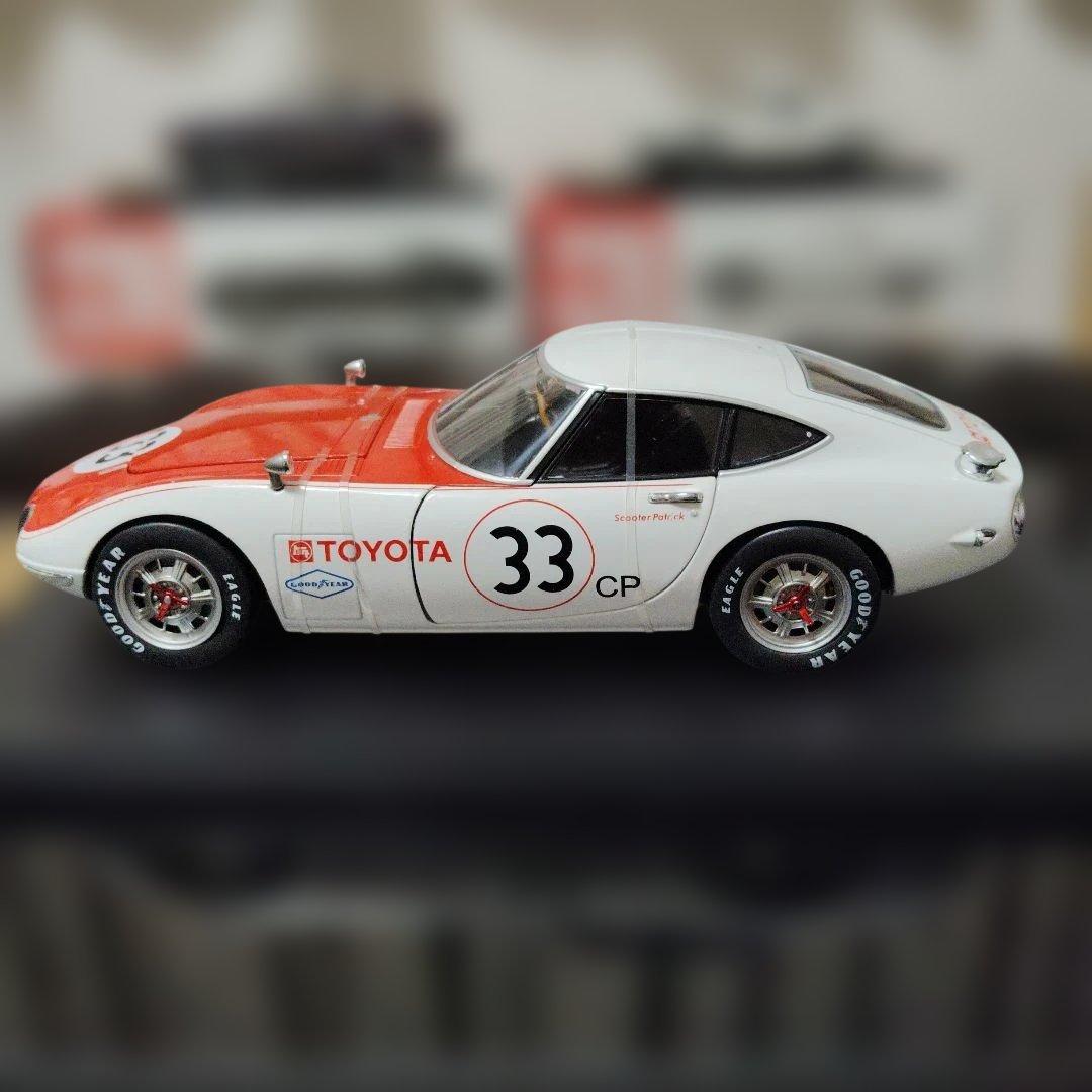 トヨタ2000GT1968年sccAスポーツカーレース出場車1/18