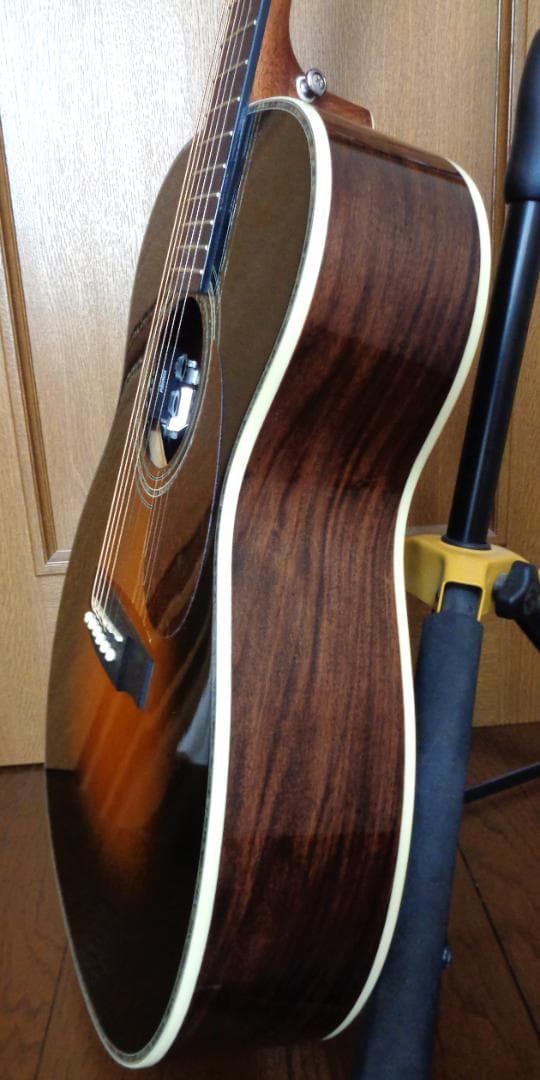 Stafford SF-4F BS　美品！ ケース・チューナー等付属　エレアコ
