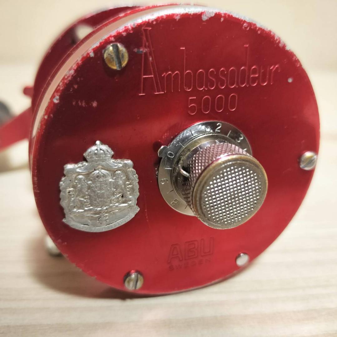 ◇アブガルシア　アンバサダー5500C＋5000　シルバー＋レッド　2個セット