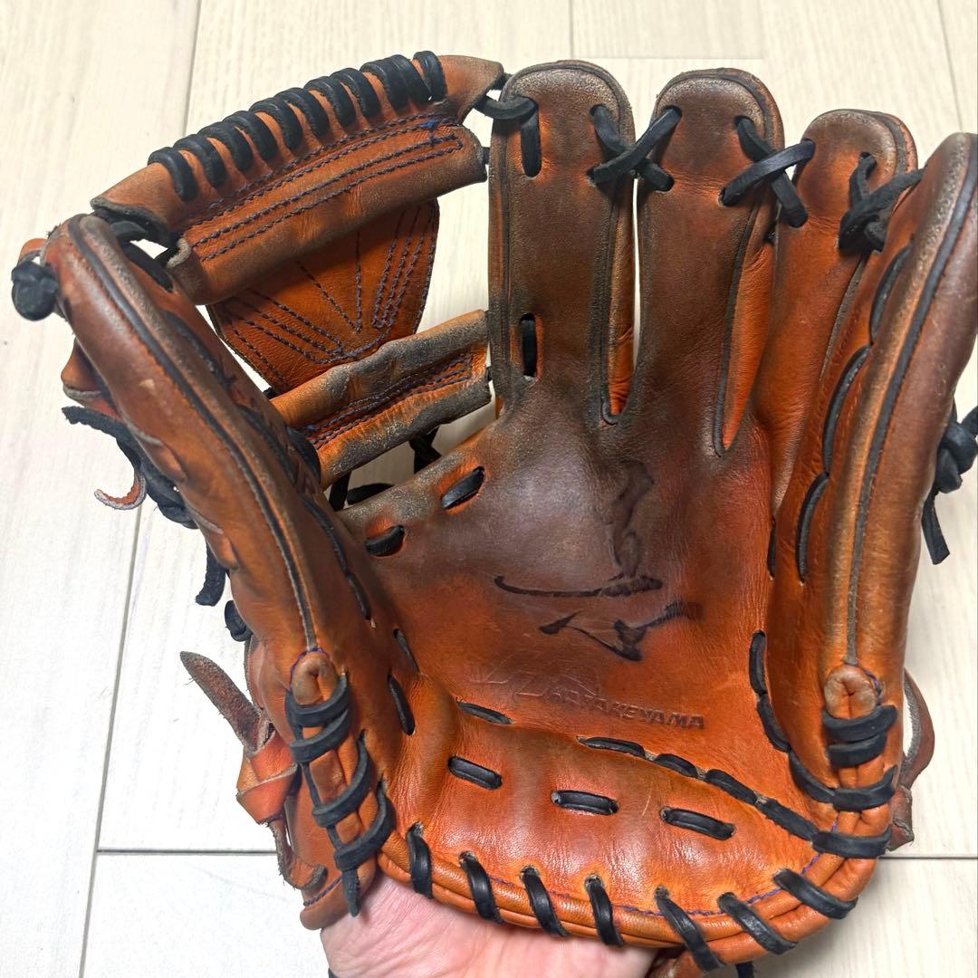 ハタケヤマ硬式内野手グラブ