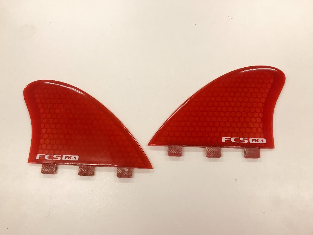 FCS　FK-1 PC Fish Keel Red ツイン　2枚セット
