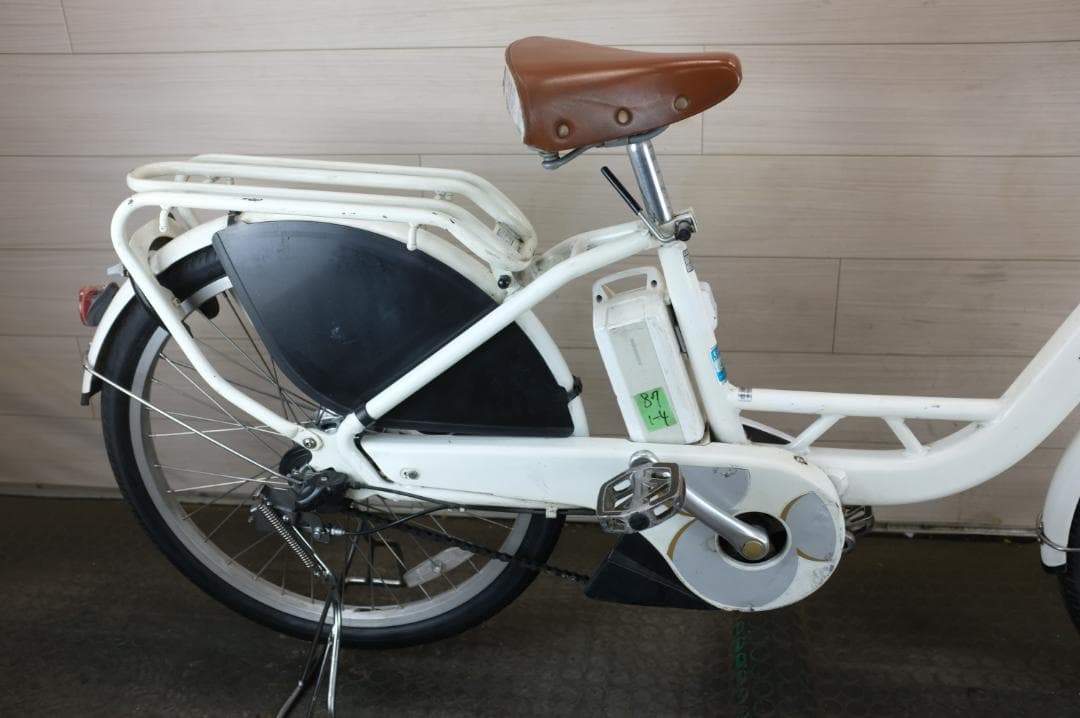 ヤマハPAS　 24インチ3段　8.7Ah（4点灯）充電器あり