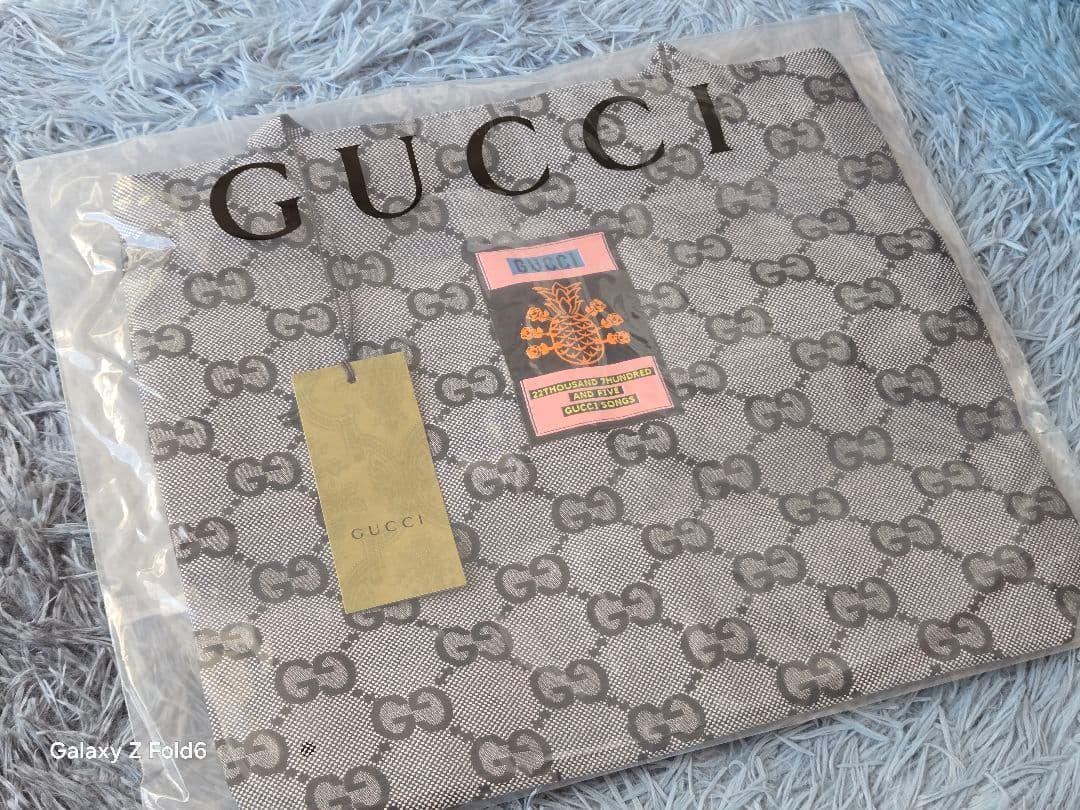 GUCCI BEAUTY オリジナル パイナップル GGキャンバス トートバッグ