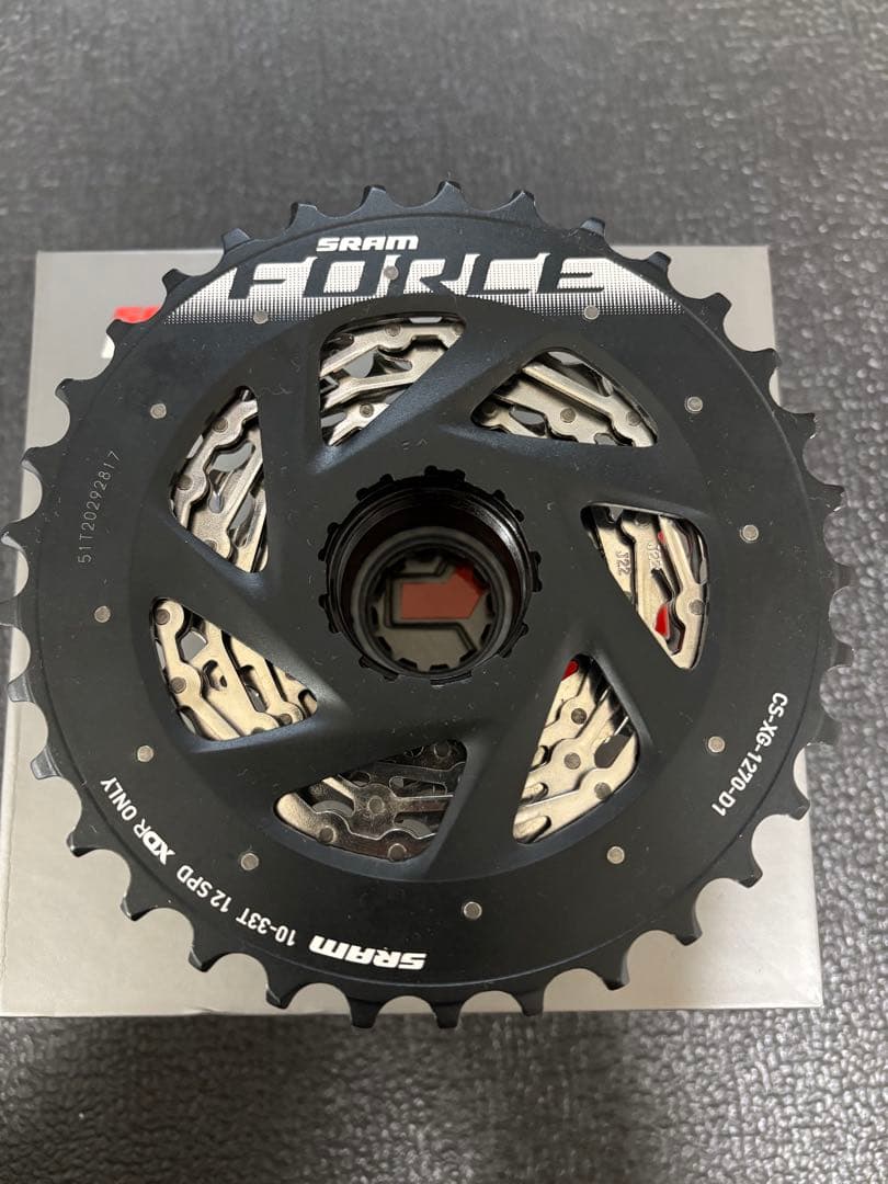 美品　SRAM FORCE スプロケット 10-33T