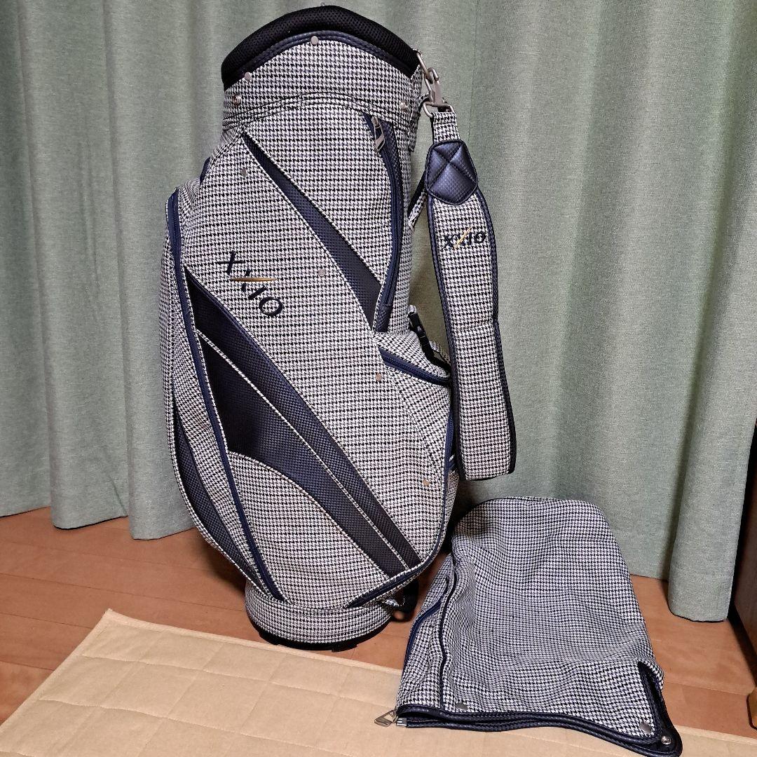 XXIO ゴルフバッグ 千鳥柄。フード付き。9インチ。