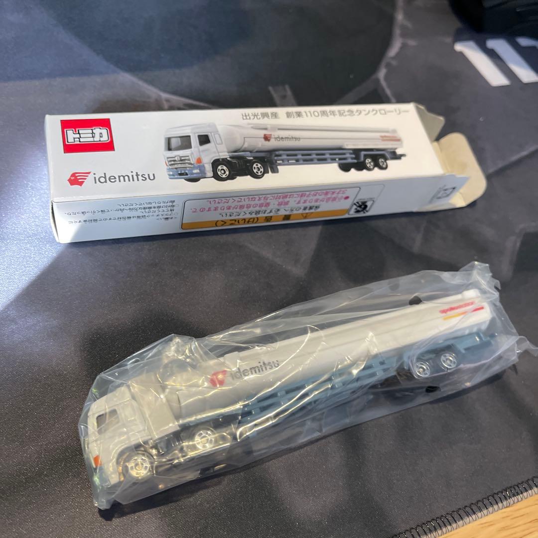 【非売品】トミカ　出光興産　創業110周年記念タンクローリー　ミニカー