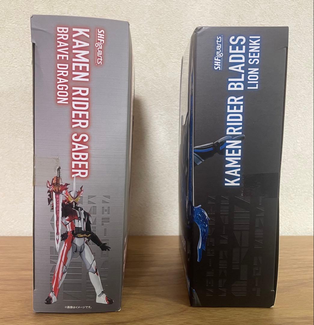 s.h.figuarts 仮面ライダーセイバー&仮面ライダーブレイズ