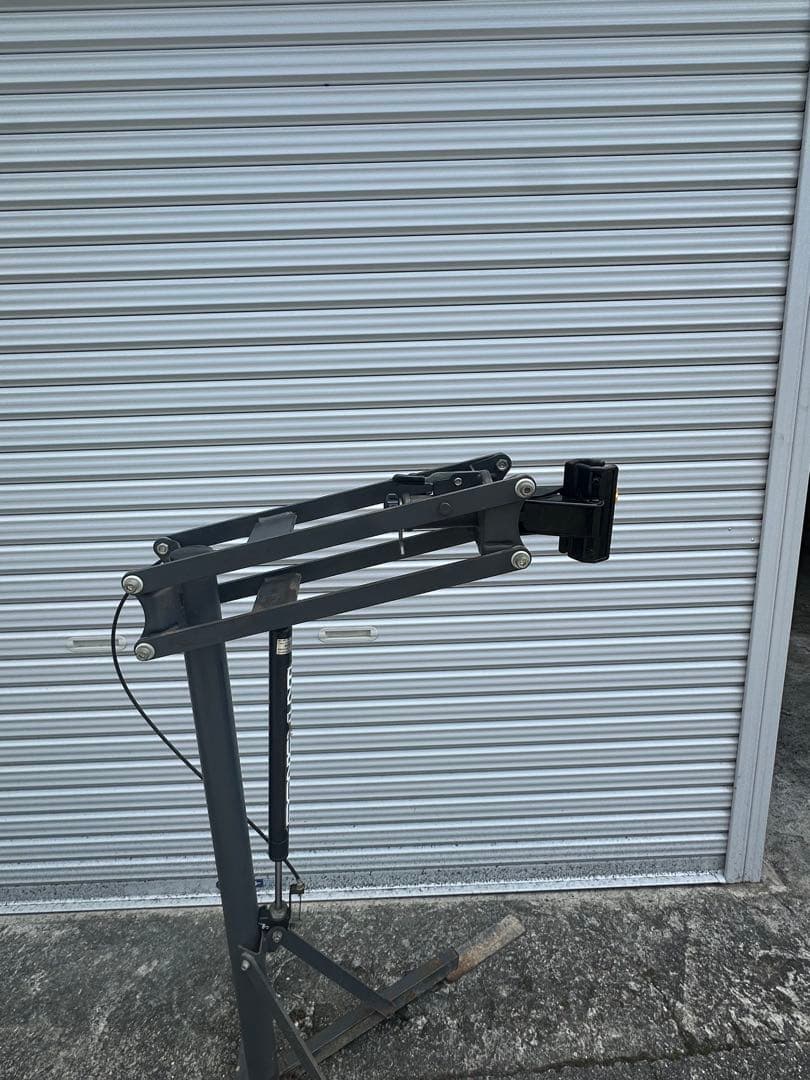 ミノウラ　メンテナンススタンド 高さ調整可能