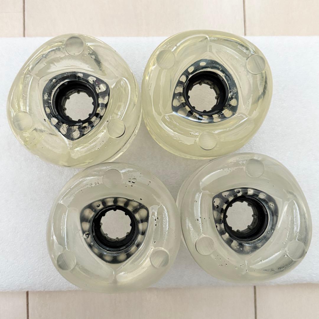 00☆訳あり 新品☆ シャークウィール 72mm 78a クリア&ブラックコア