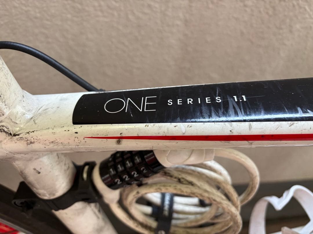 TREK ONESERIES 1.1 ロードバイク 50サイズ付属品多数直接取引