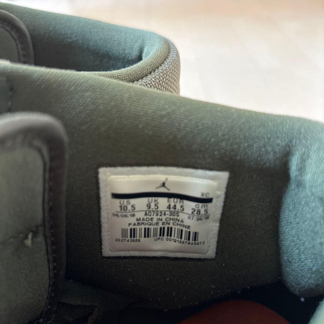 NIKE Air Jordan1 Retro highオリーブ ダブルストラップ
