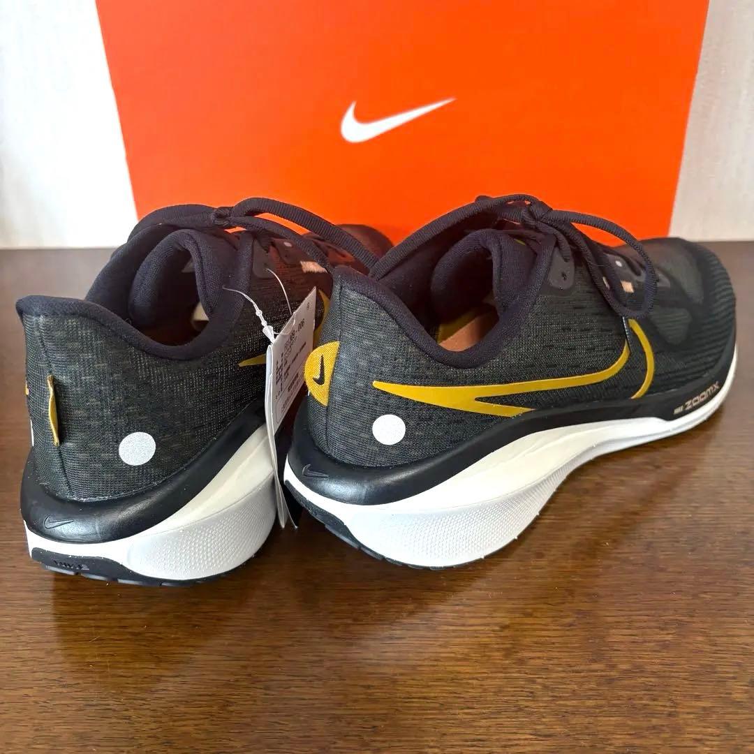 【新品】NIKE VOMERO 17 ランニングシューズ 27cm