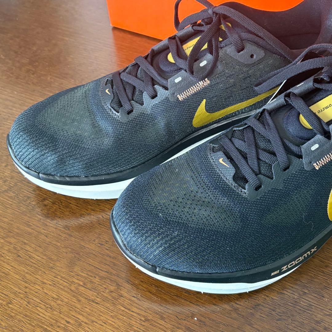 【新品】NIKE VOMERO 17 ランニングシューズ 27cm
