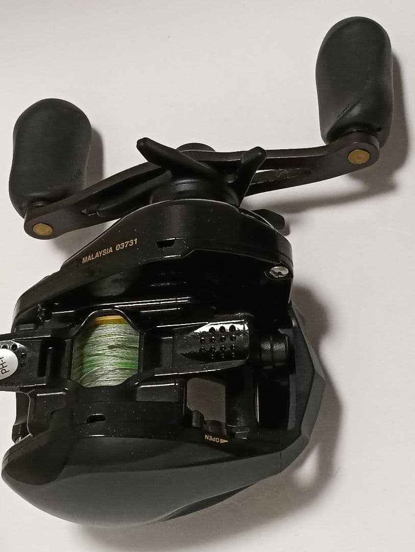 シマノ(SHIMANO) ベイトリール 17 バスワン XT150 03731