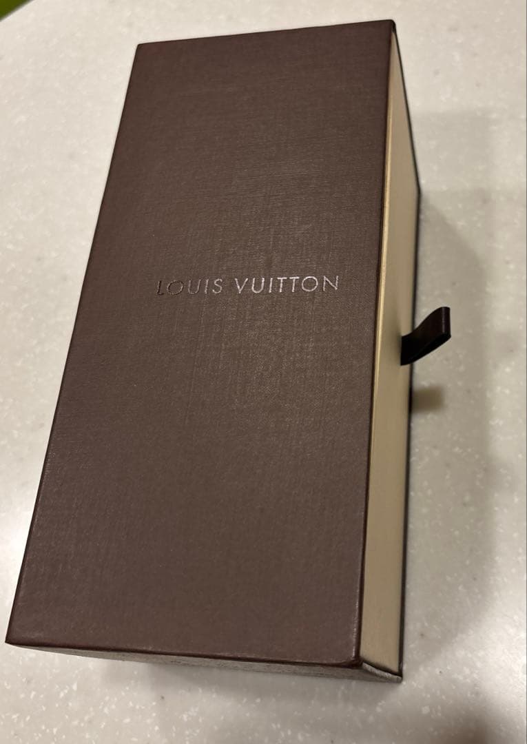 Louis Vuitton ルイヴィトン小型トランク型置物　ミスフランス