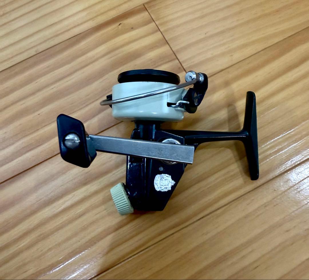 ABU Cardinal 33 スピニングリール