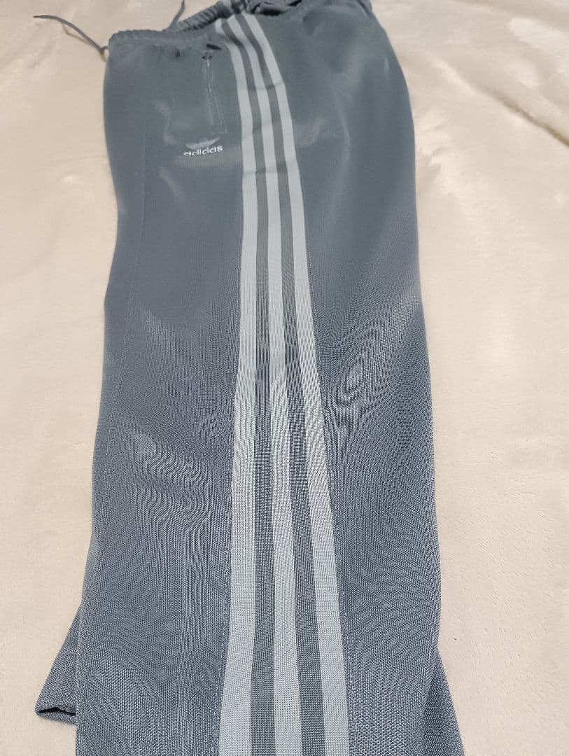adidas グレー ジャージ パンツ ベッケンバウアー タグ付