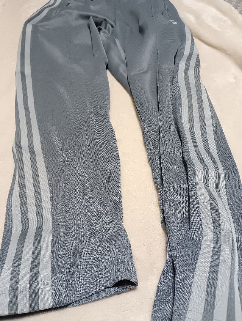 adidas グレー ジャージ パンツ ベッケンバウアー タグ付