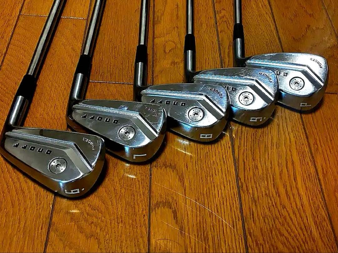 ONOFF KURO (2022) アイアン 6-PW モーダス125(S)