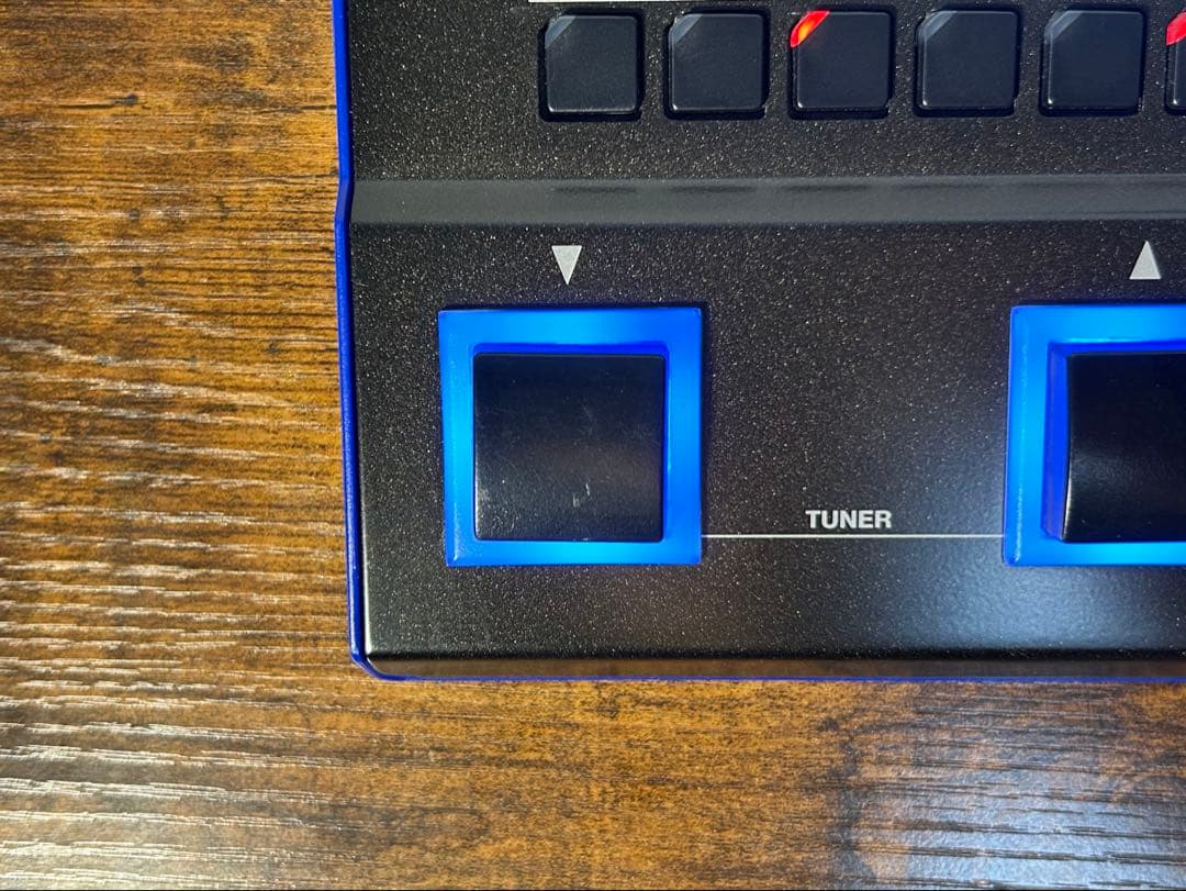 【完動品・美品】BOSS GT-1 マルチエフェクター