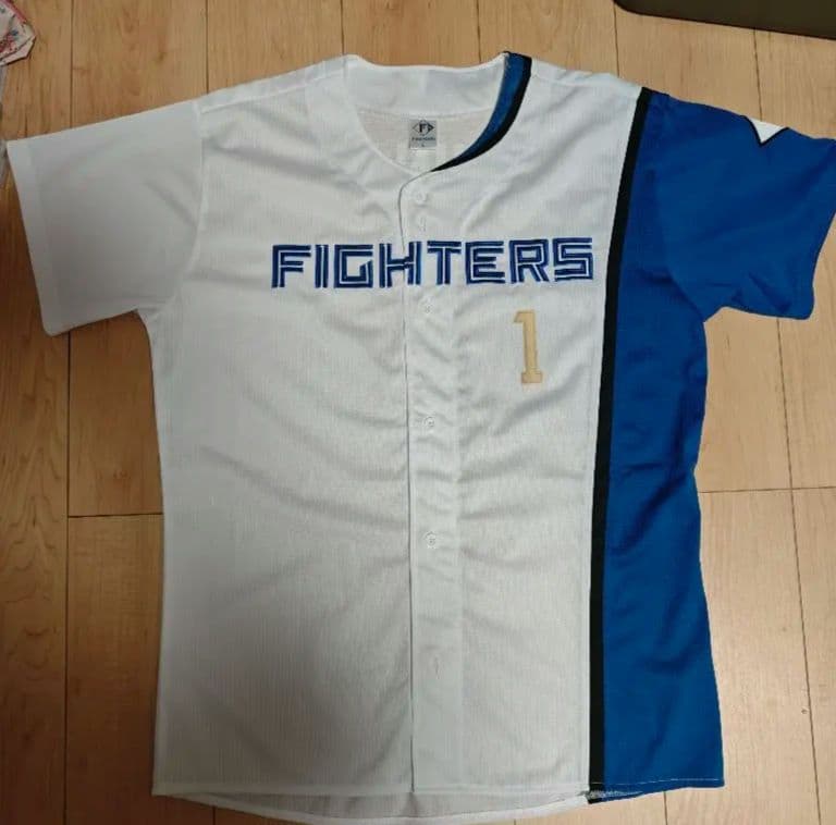 日本ハムファイターズ 新庄監督 レプリカユニフォーム Lサイズ