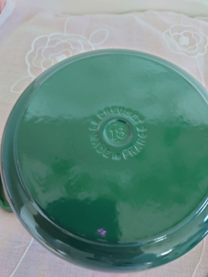 LE CREUSET　ル・クレーぜ　ココット　グリーン 18cm