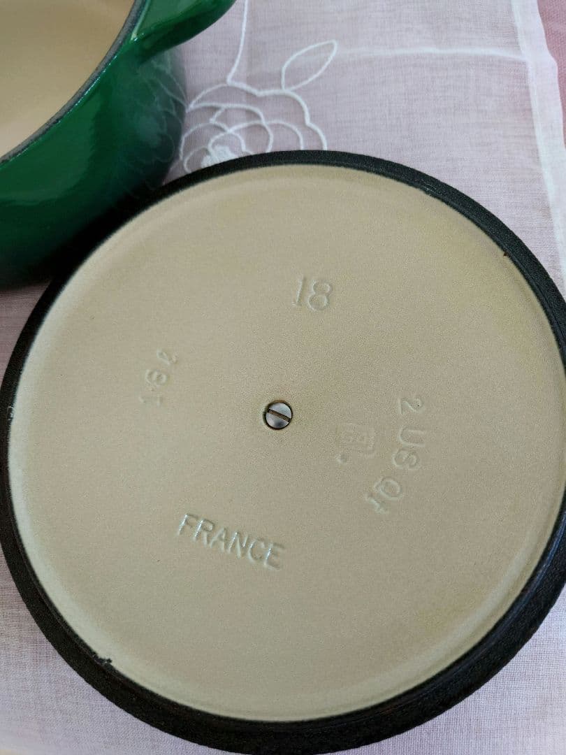 LE CREUSET　ル・クレーぜ　ココット　グリーン 18cm