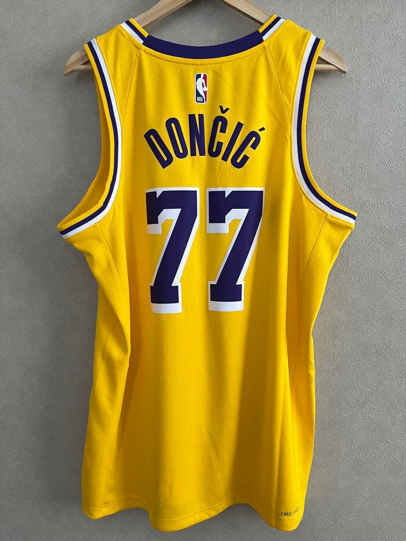 NBA ドンチッチ　レイカーズ　Nikeユニフォーム　サイズ48