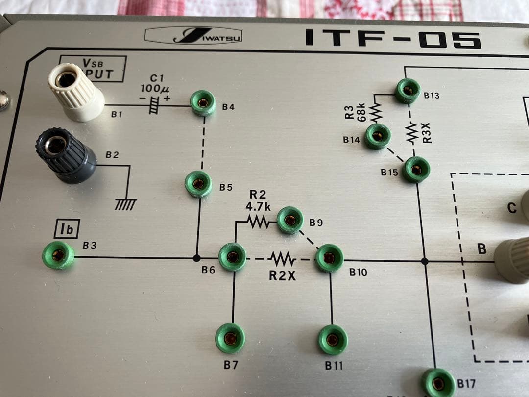 半導体実習装置　ITF-05 Iwatsu