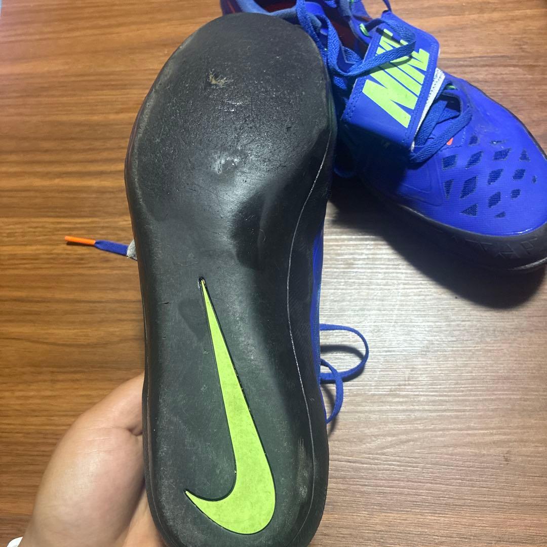 NIKE砲丸投げシューズ