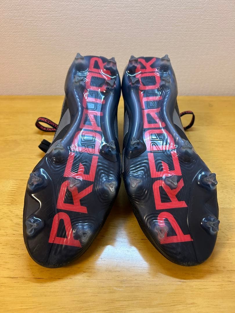 アディダス サッカースパイク プレデター　エリート　FT FG 27cm