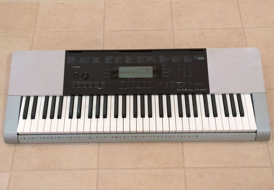 CASIO CTK-4200 61鍵盤　電子キーボード　美品♪