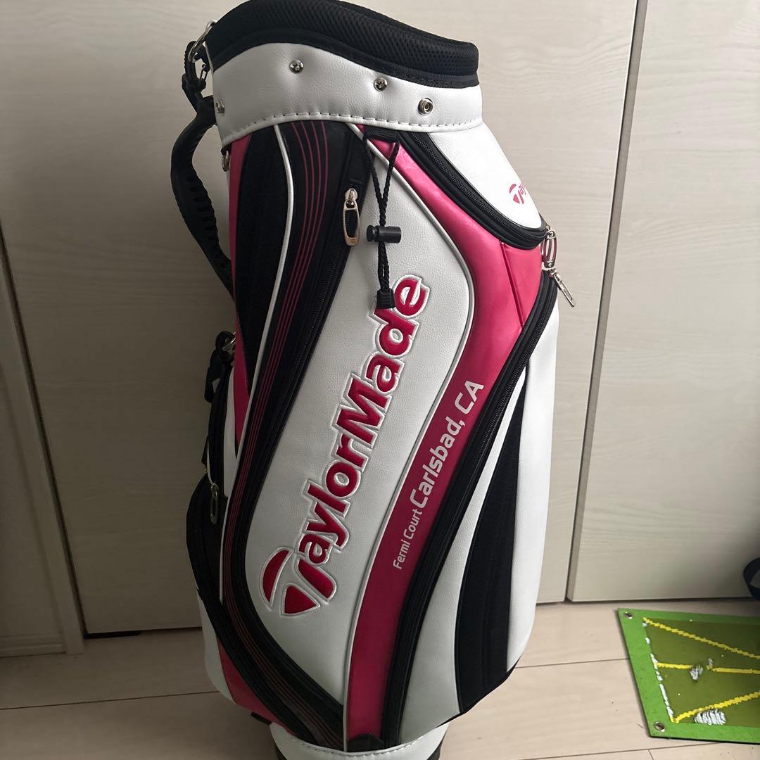 TaylorMade スポーツキャディバッグ ホワイト・ピンク