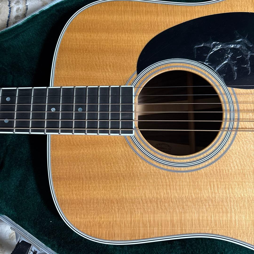 Martin D-35アコースティックギター ハードケース付き