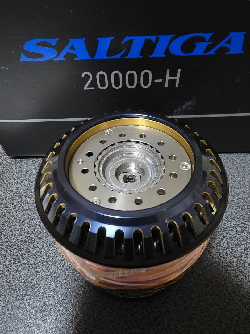 ソルティガ 20SALTIGA 20000-H　23000スプール付き