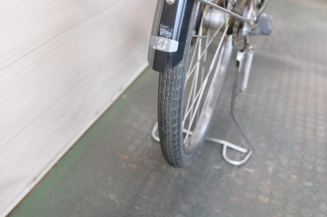 Kさん )電動自転車 ブリヂストン製　26インチ　3段　8.7Ah