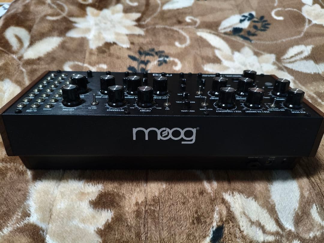 美品・付属品完品！Moog DFAM セミモジュラーシンセサイザー