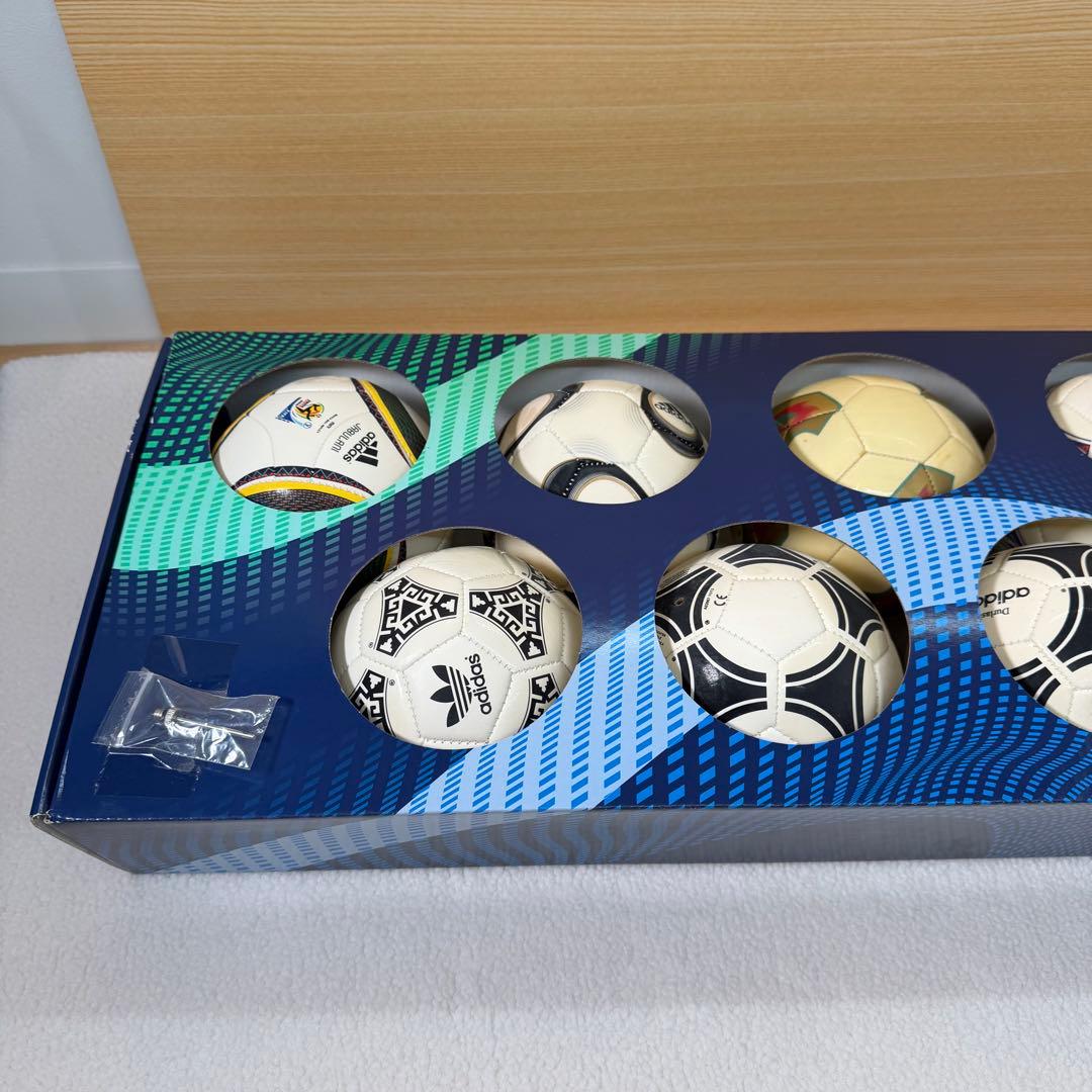 レア　サッカーW杯記念ボール ヒストリカルマッチボール