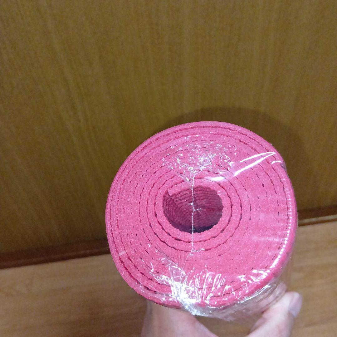 新品未開封 LAVA ヨガマット　濃いピンク収納ケースセット