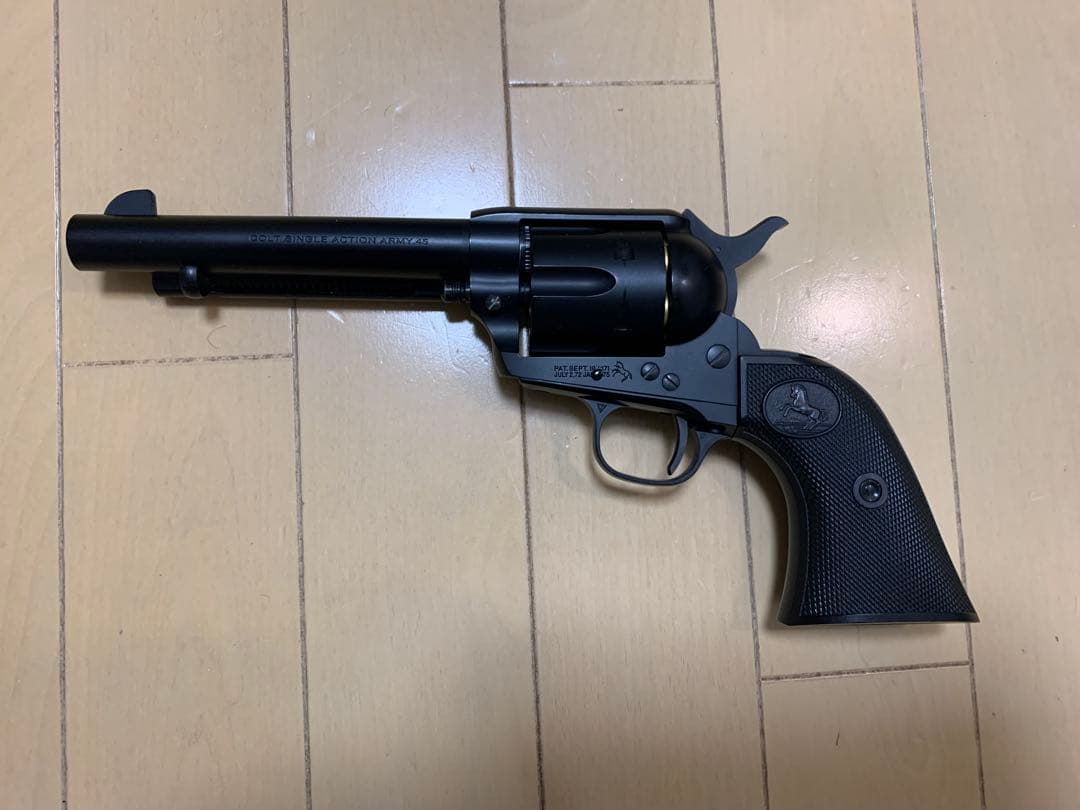 東京マルイ　コルトSAAアーティラリーエアコッキングガン